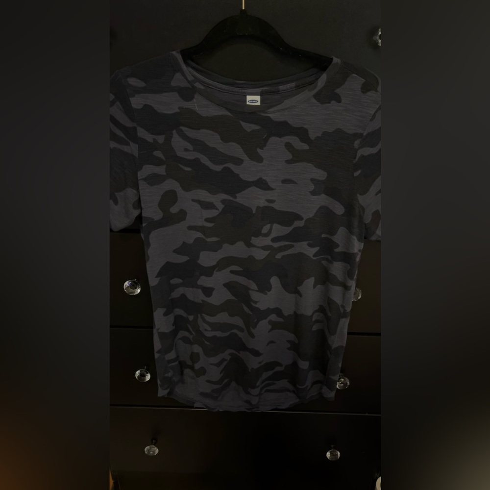 GAP Camo Tee